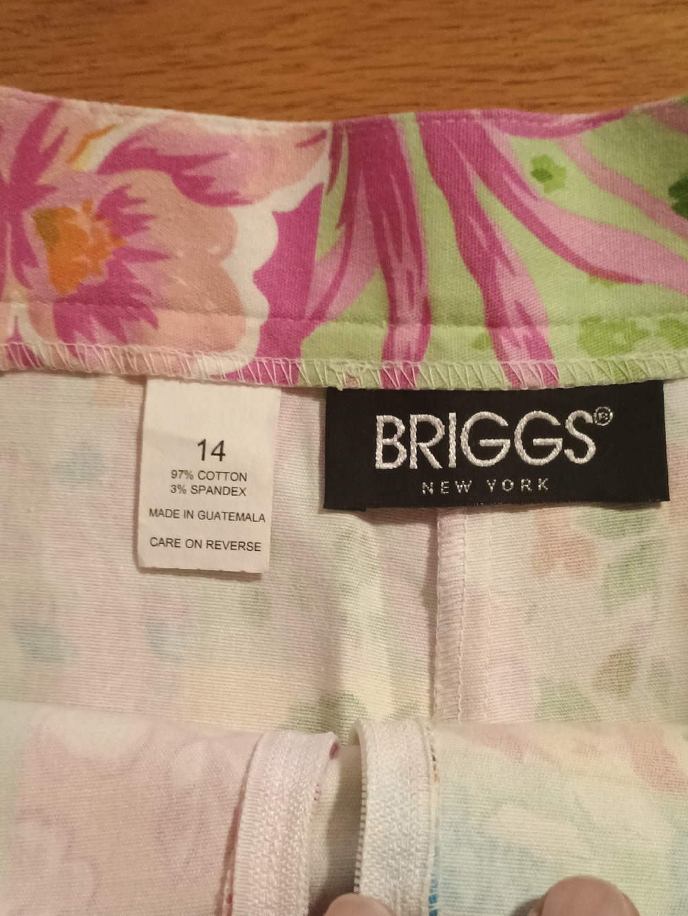 VINTAGE PASTEL BRIGGS NY SZ 14 SUMMER SKORT W/ DESIGN - Picture 2 of 9